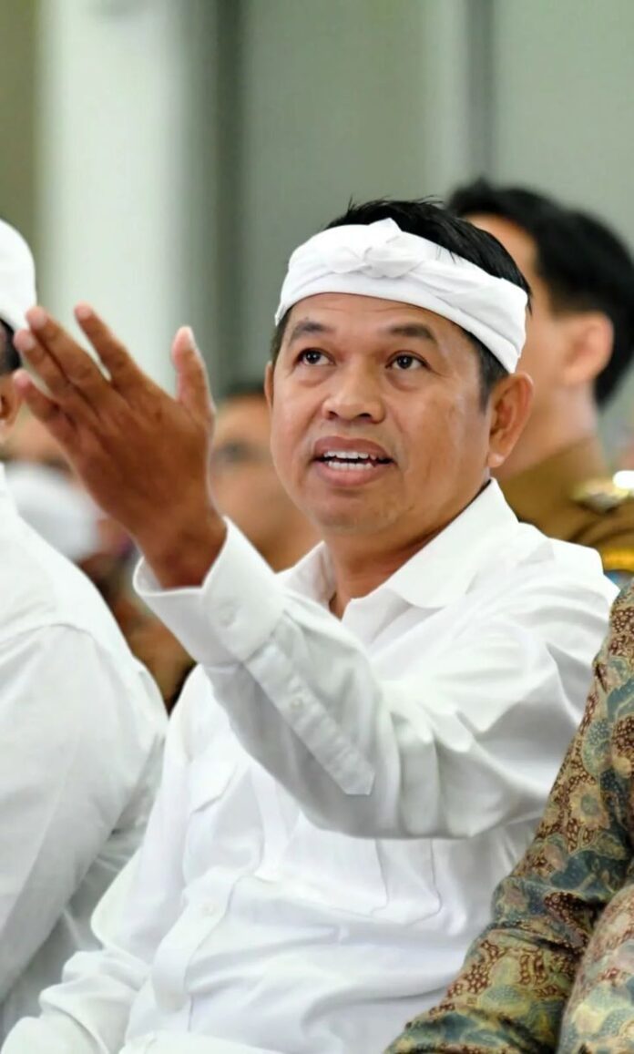 Agama Kang Dedi Mulyadi: Fakta Keyakinan dan Perjalanan Tokoh Publik dari Jawa Barat